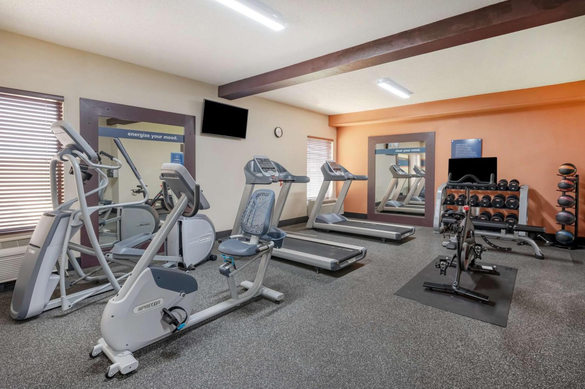 Hampton Inn St. Louis/Колинсвил Екстериор снимка