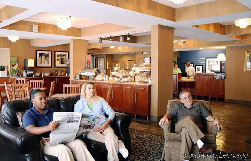 Hampton Inn St. Louis/Колинсвил Екстериор снимка